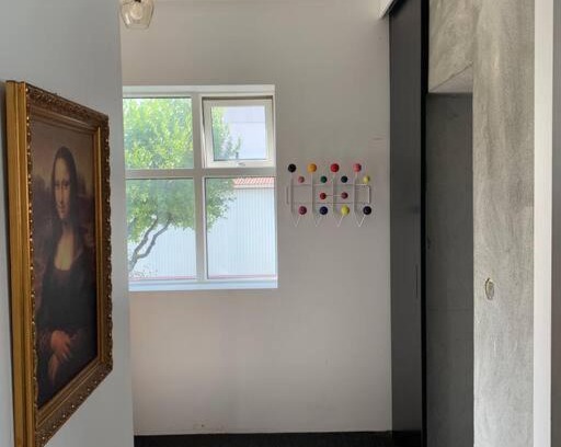 Vestmannaeyjar Villa | Central Lögberg - Family-Friendly Retreat in Heart of the City