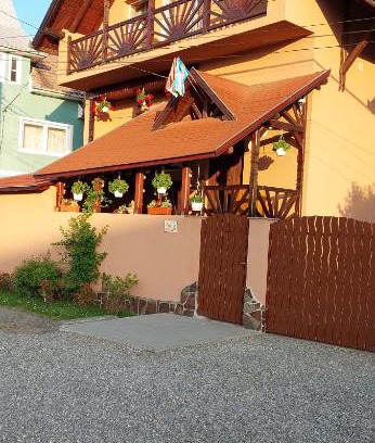 Corund House | Guest Rated 10/10 at Lörincz Vendégház - Family Friendly Stay