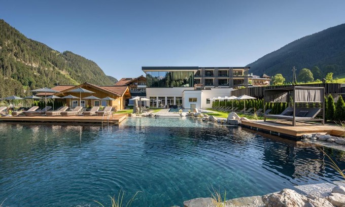 Untertauern Hotel | Experience Alpin Life Resort Lürzerhof: Guest Rated 9/10