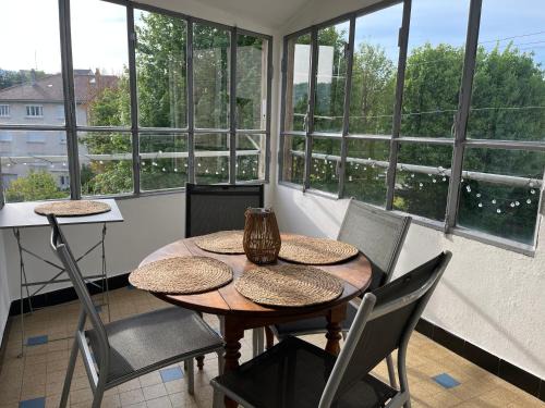 Langogne Apartment | L Écho de la rivière