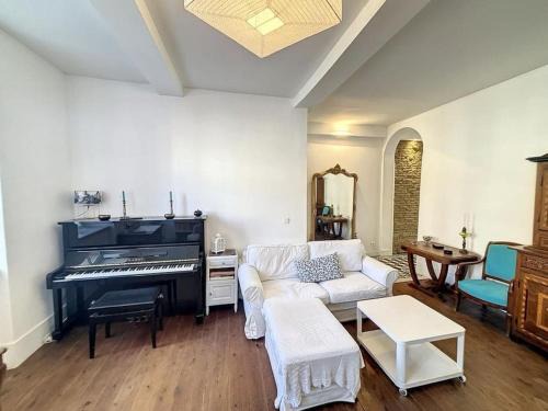 Villefranche-de-Lauragais House | Family-Friendly Getaway at L'écrin Lauragais - 3 Bedrooms