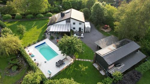 Spa Apartment | Charming L'écurie Gîte Duplex with Spa and Ocean View