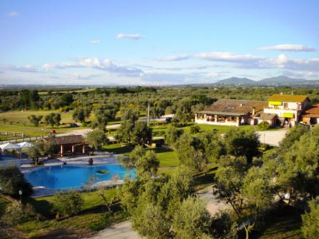 Vetralla House | Discover L'Accordo: Family-Friendly Retreat with Dining