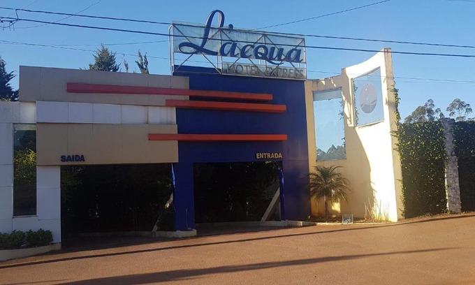 Jardim Carvalho Hotel | Pet-Friendly L'acqua Motel Express with Spa & Hot Tub