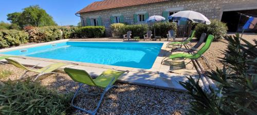 Gondeville House | Oceanfront Bliss at L'alambic - Rated 9.6 by Guests