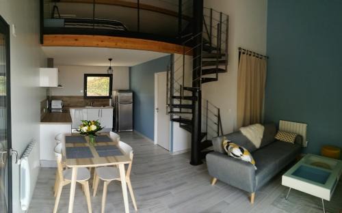 Veyre-Monton House | Experience L'Alphonsine: Pet-Friendly Oceanfront Retreat