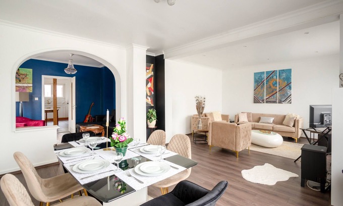 Lingolsheim Apartment | Comfortable L'Amarante: 2-Bedroom Apartment Near Strasbourg