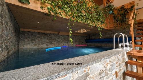 Dorenaz House | Unwind at L Ame et Son du Coeur with Ocean View & Pool