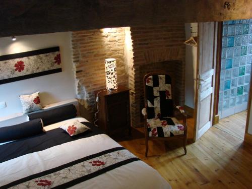 Luzy Bed & Breakfast | Discover L'Ancien Presbytère: Family-Friendly Getaway