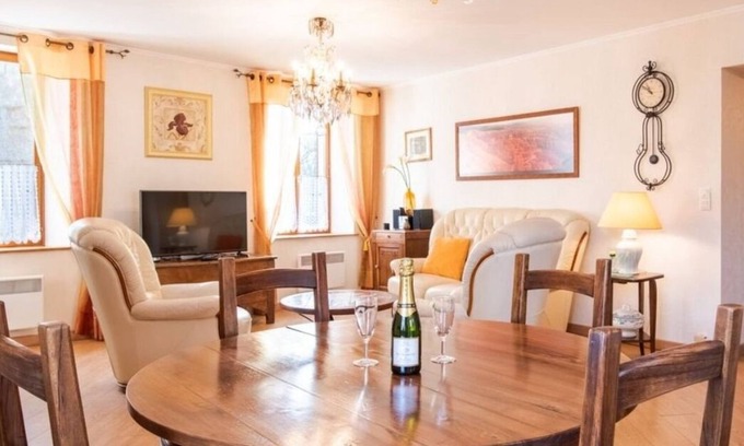 La Croix-en-Touraine House | Experience Comfort at L'Ancien relais de poste Hotel