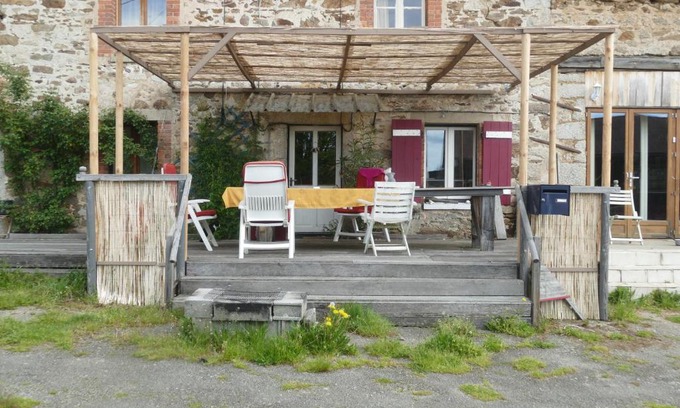 Bujaleuf House | Comfortable Stay at L'ancienne ferme: Family-Friendly Retreat