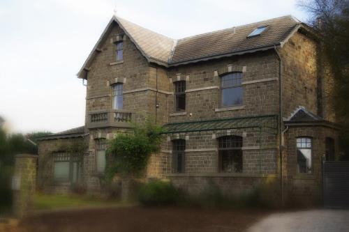 Marche-en-Famenne Bed & Breakfast | Discover L'Ancienne Poste: Rated 9/10 with Hot Tub Access