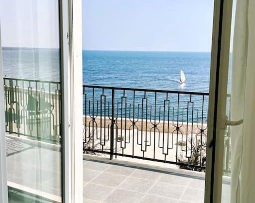 Giovinazzo Apartment | Exceptional Family-Friendly Stay at L'Ancora 3 - 4 Stars