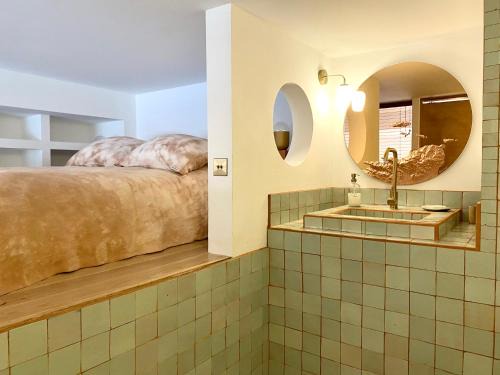 Montredon Apartment | Oceanfront Elegance at L'Annexe de la Madrague Marseille