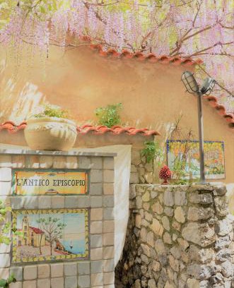 Pontone Bed & Breakfast | Budget-Friendly Stay at L'Antico Episcopio, Rated 9.1