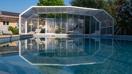 Pignans Apartment | Oceanfront Retreat at L'APARTE - Rated 10/10 by Guests