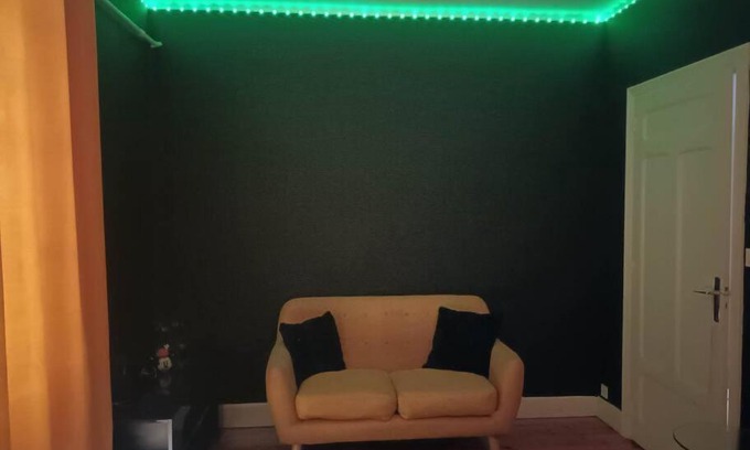 Thiers Apartment | Cozy L'appart de Babou: Pet-Friendly Stay with Free Parking