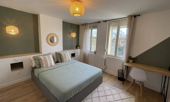 Douai Apartment | Cozy L'Appartement Green Wood: Guest Rated 10/10 in Center
