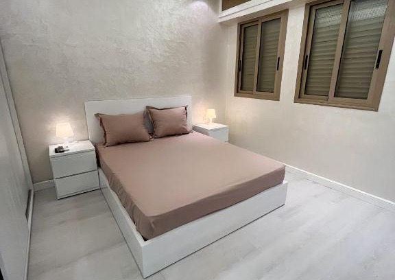 Sidi Bernoussi Apartment | Cozy L'Appartement Harmonia: 4-Star Family Retreat