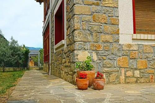 Ainsa Apartment | Discover L'arome de Ainsa: Family-Friendly Retreat Awaits