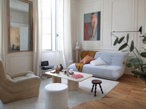 Bourgogne Apartment | Discover L'artiste: Family-Friendly Getaway with Top Reviews