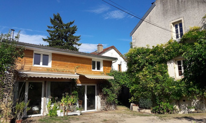 Dijon House | Elegant L'atelier des Perrières: Spa & Family-Friendly Retreat