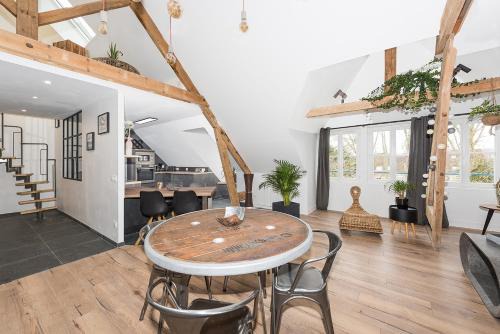 Beauvais Apartment | Discover l'authentique in the Heart of the City