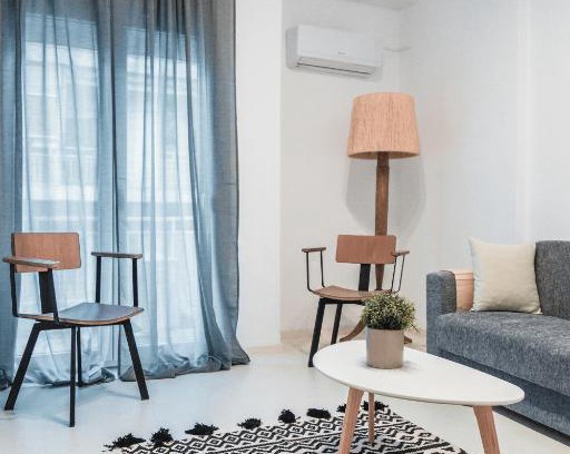 Edessa Apartment | Cozy L&C Suites: Family and Pet Friendly Getaway