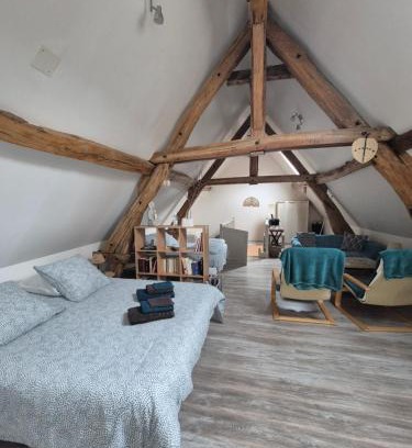 Beaune-la-Rolande House | Discover l'Eden caché: Family-Friendly with Breakfast Included