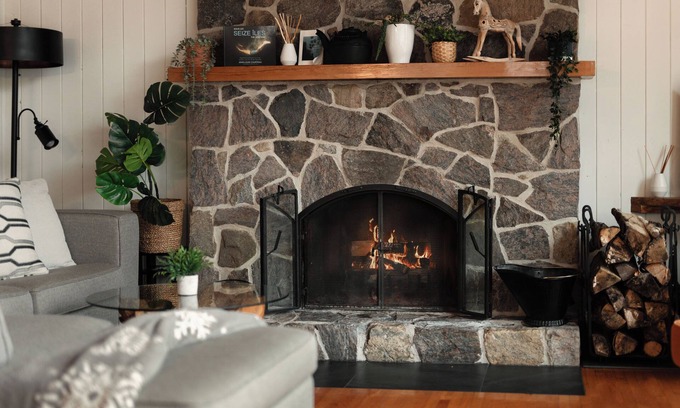 Lac-des-Seize-Iles Ski Chalet | Family-Friendly L'eden des Seize-Iles Cottage Near Attractions