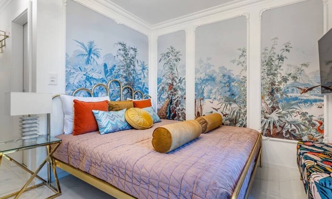 Montreux Apartment | Relaxing L'Eden Studio with Balcony and Scenic Lake View