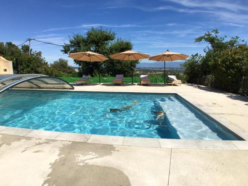 Saint-Peray House | Discover L'EFFERVESCENT: Oceanfront Bliss Awaits You