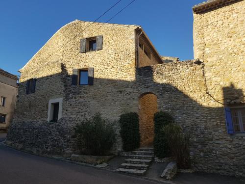 Villedieu House | Idyllic L'ENTRE POTES in Picturesque Village - Child Friendly