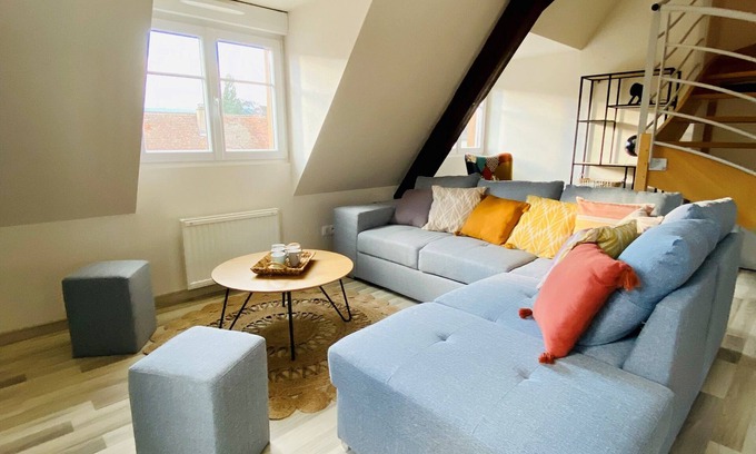 Ostheim Apartment | Stunning L'Envolée Alsacienne: Duplex with Pool & Kitchen