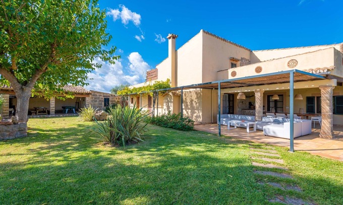 Puerto de Pollensa Villa | L'eresta - Villa With Private Pool. Free Wifi
