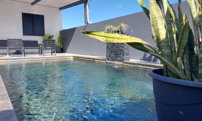 Saint-Joseph Villa | Discover L'escale des deux rivières: 4-Star Family Retreat