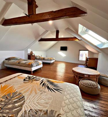 Langrune-sur-Mer House | Experience Oceanfront Bliss at L'escale - Rated 8.4/10