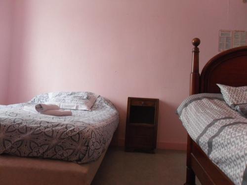 Chalus Hotel | Enjoy a Cozy Stay at l'escale gourmande with Breakfast