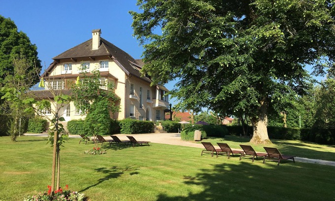 Forges-les-Bains Apartment | Relaxing Retreat at L'ESCALE - Guesthouse Near Thermal Baths