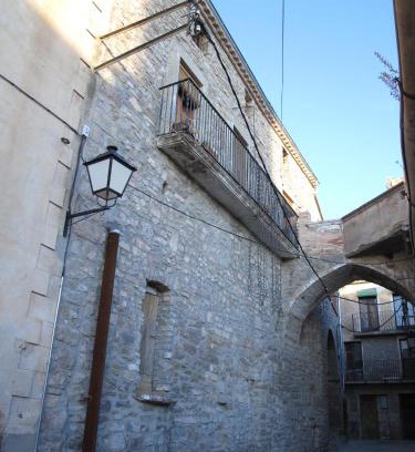 Tarrega House | Top-Rated Stay at L'Esgolfa de ca l'Ortís with Restaurant