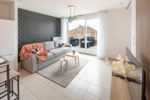 Lingolsheim Apartment | Experience L'excellence: Child-Friendly Stay Near Airport