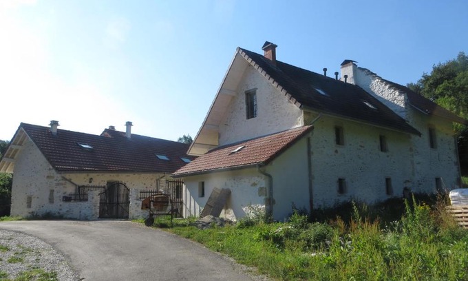 Yenne Apartment | Discover L'Hermitage: Pet & Child Friendly Retreat