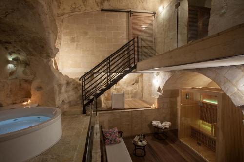 Sasso Barisano Hotel | Discover L'Hotel In Pietra: Pet Friendly & Family Welcoming