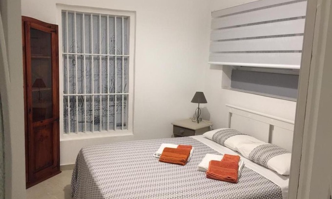 Senglea Apartment | Family-Friendly Stay at L-Isla Valletta Senglea - Rated 9/10