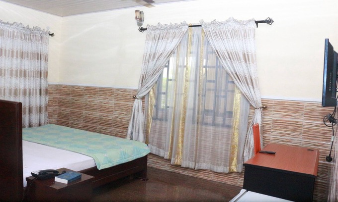 Uyo Hotel | Discover L & L Executive Hotels with Family-Friendly Amenities