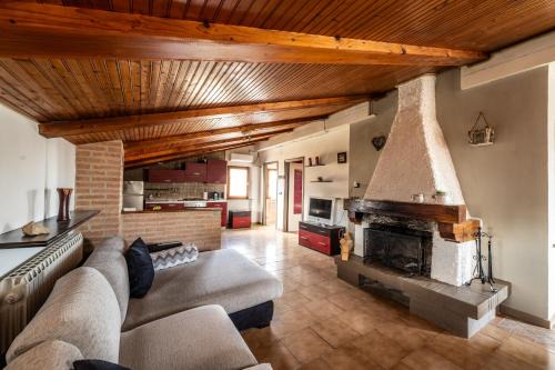 Polesine Zibello Apartment | Pet-Friendly Getaway at L'Oasi di Ramona - Family Welcome!