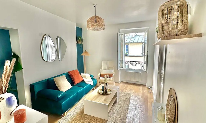 Puteaux Apartment | Discover Family-Friendly Comfort at L'océan Bleu Hotel