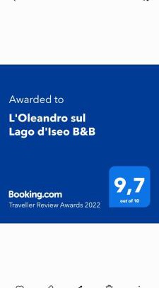 Sulzano Bed & Breakfast | Oceanfront Bliss: L'Oleandro sul Lago d'Iseo B&B