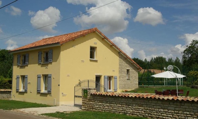 Mathaux House | Discover L'olifred: Oceanfront Escape for Families