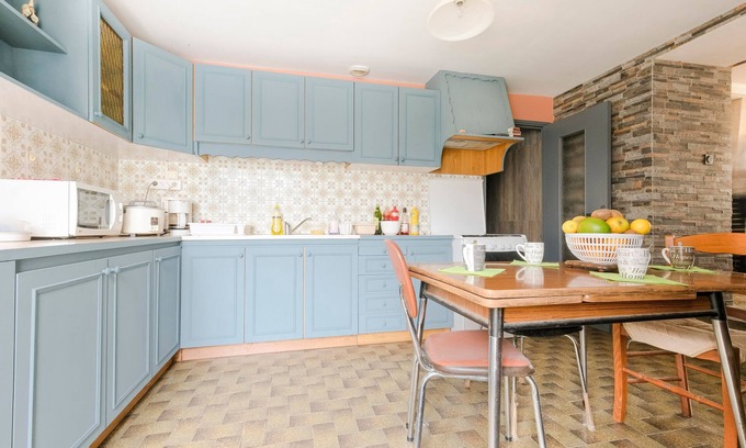 Herbignac House | Stay at L'Olivier d'Henri - Family-Friendly Home with Spa